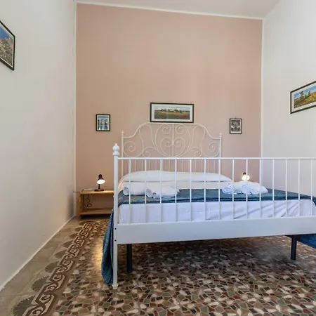 Lungomare Galilei Puglia On Line شقة غالّيبولي