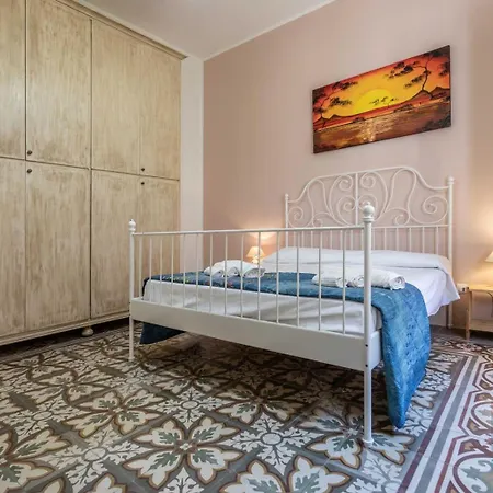 Lungomare Galilei Puglia On Line דירה